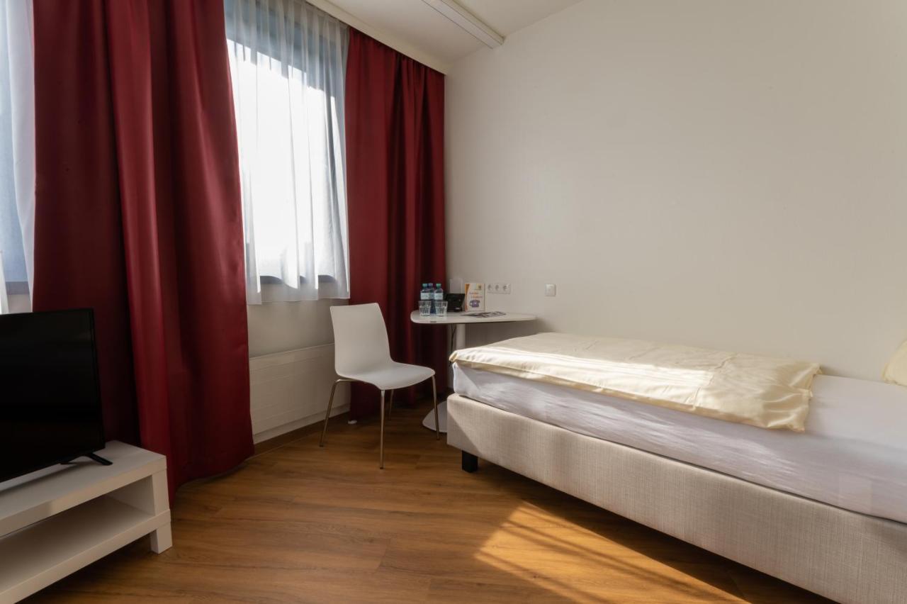 Hotel Sommerhaus Linz Eksteriør billede